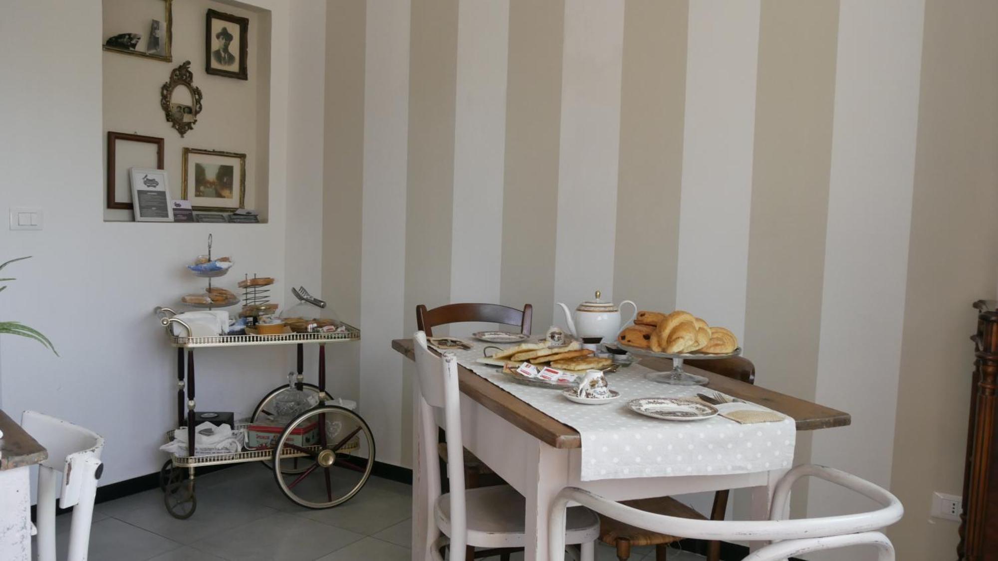 Nonna Rina B&B Savona Bagian luar foto