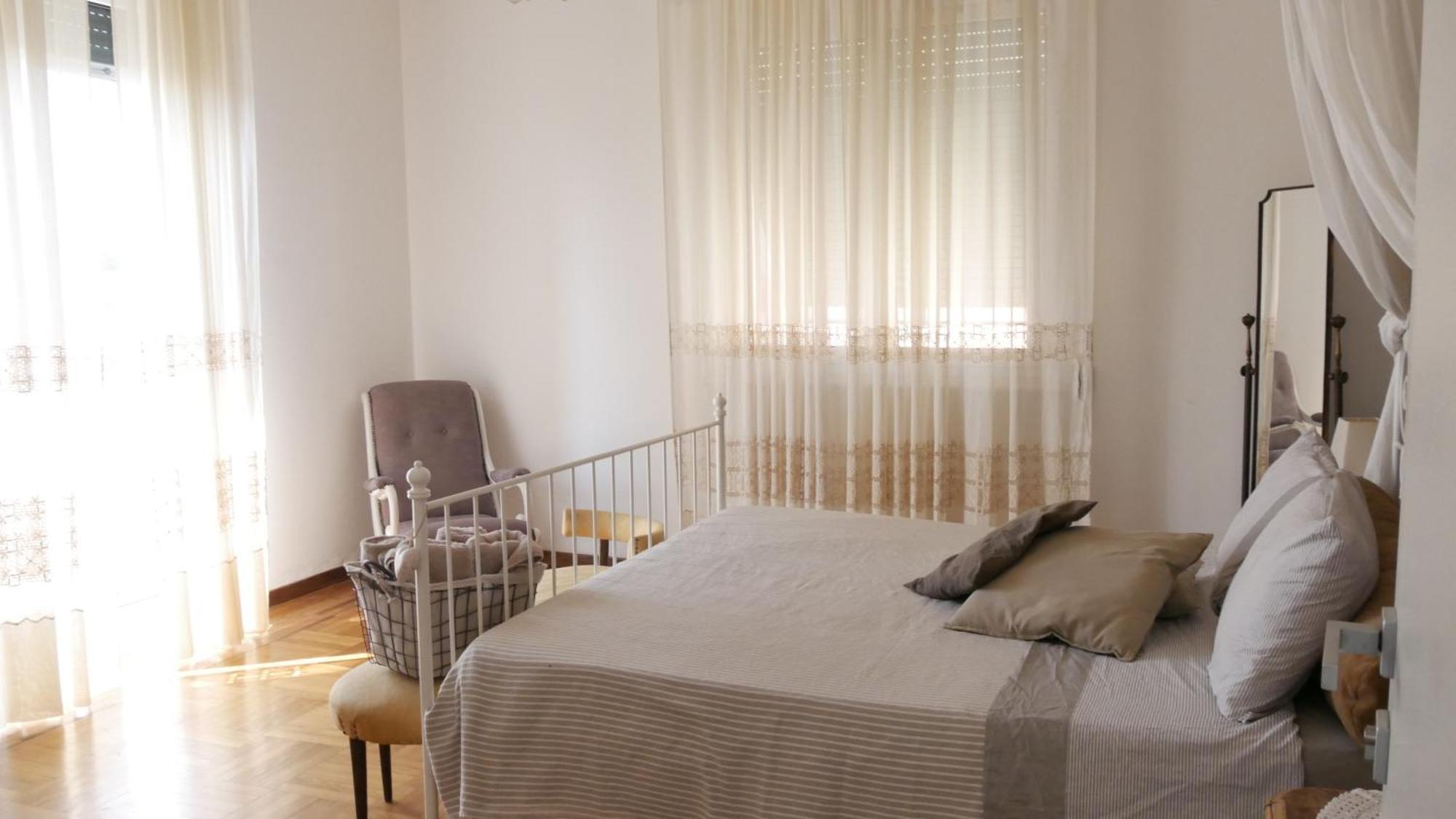 Nonna Rina B&B Savona Bagian luar foto
