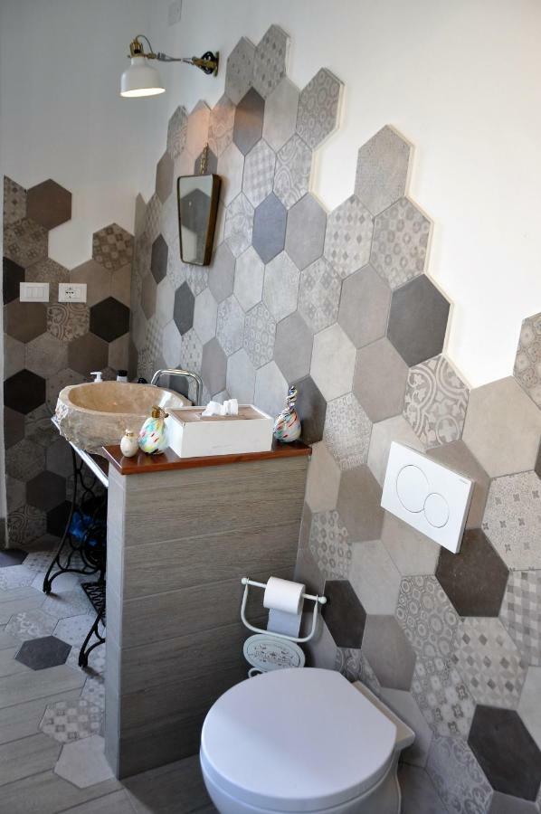 Nonna Rina B&B Savona Bagian luar foto
