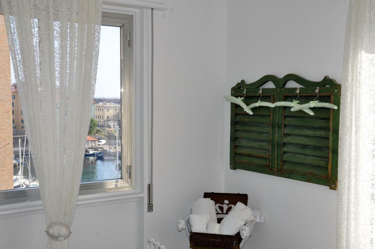 Nonna Rina B&B Savona Bagian luar foto