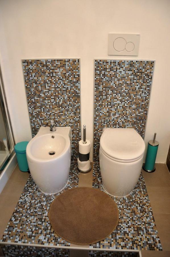 Nonna Rina B&B Savona Bagian luar foto
