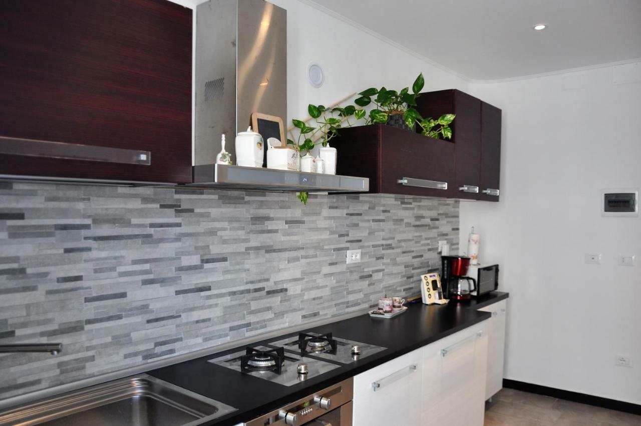 Nonna Rina B&B Savona Bagian luar foto