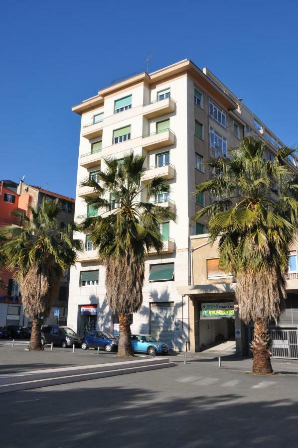 Nonna Rina B&B Savona Bagian luar foto
